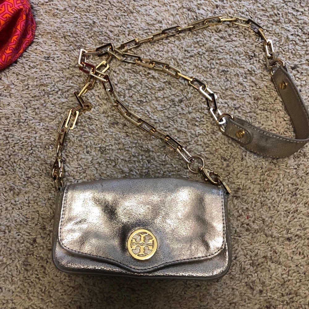 Tory Burch “mini Robinson” gold clutch/wallet